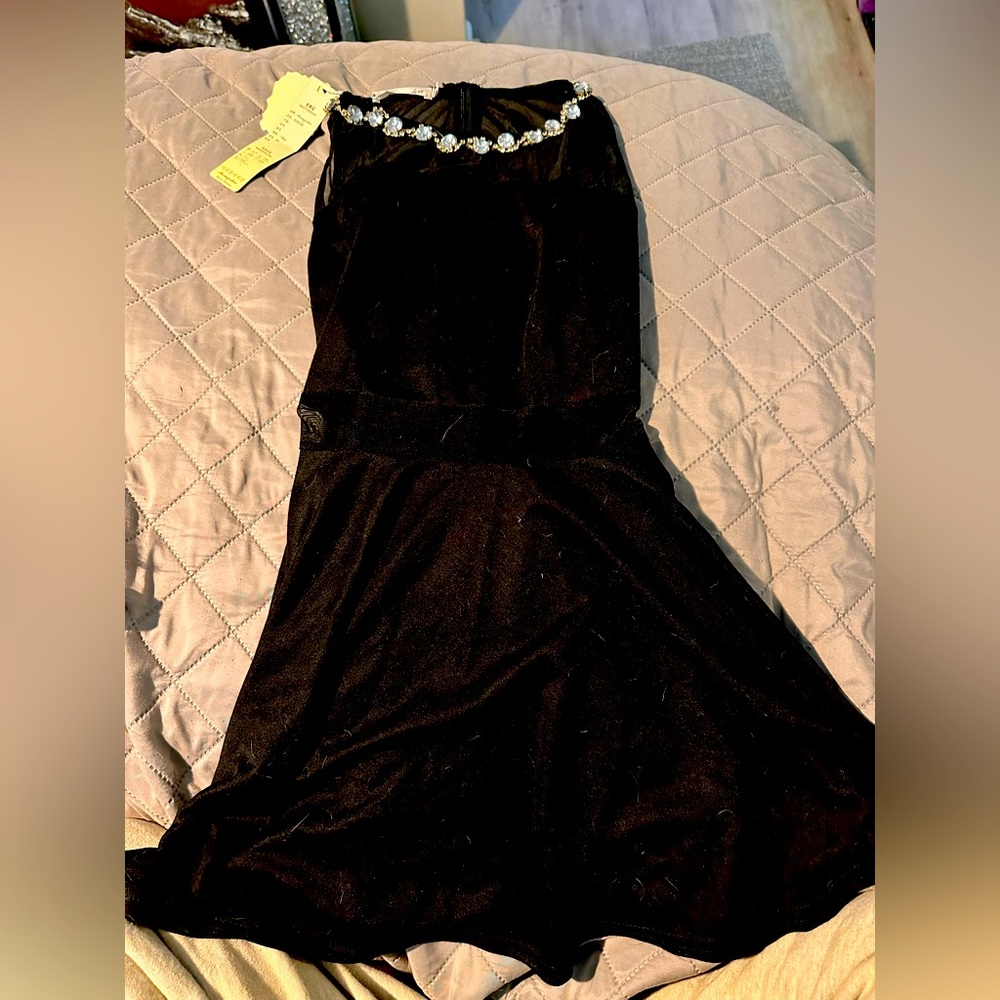 Stunning Cocktail Dress BRAND NEW Look like Audrey Hepburn for a night